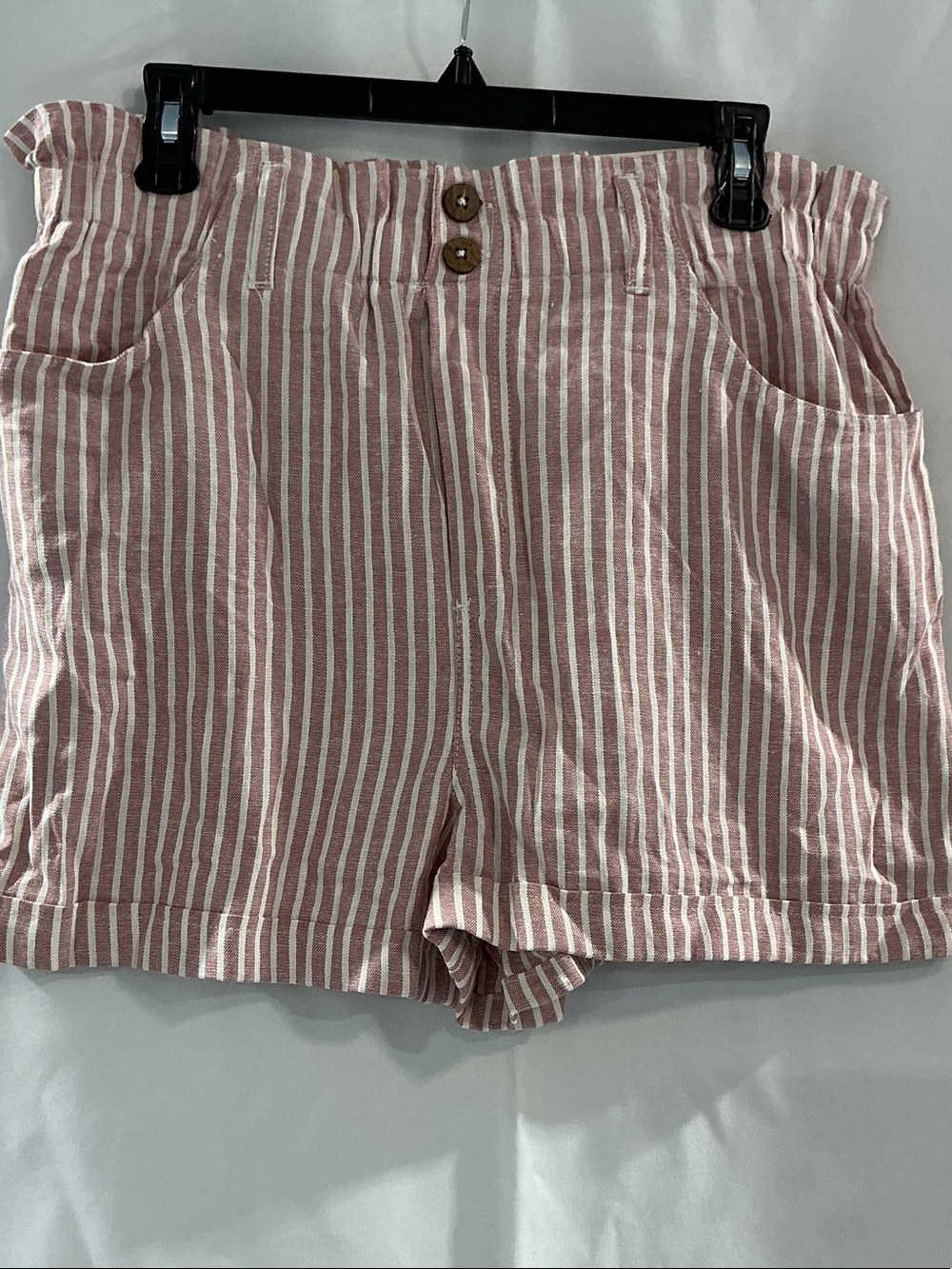 SO High-Waist Striped Shorts in Rose & White